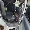 Toyota Land Cruiser SUV blanc robuste thumb 4