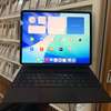 IPad Pro M2 256Gb wifi celuilaire + clavier magic board thumb 2