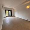 APPARTEMENT LUXUEUR thumb 11