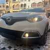 Renault QM3 capture 2016 thumb 0