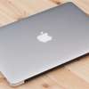 MacBook Air core i5 thumb 3