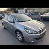 Peugeot -308-année 2016 thumb 2