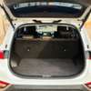 Hyundai Santa Fe SUV blanc spacieux et performant thumb 10