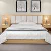 Lits et tables de chevet thumb 0
