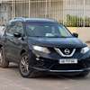 Nissan Rogue 4 cylindres automatique essence thumb 0