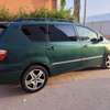 Toyota avensis verso 7 places thumb 8