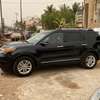 Ford Explorer en bon état thumb 0
