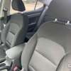 Hyundai Elantra thumb 4