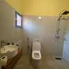 Villa meublé de 10 chambres à Somone avec 2 piscine thumb 11