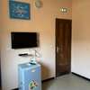 Saly chambre meuble avec salle de bain accès piscine thumb 5