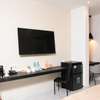Chambres supérieures de luxe chez KADISS HOTEL, Sicap Foire thumb 2