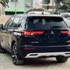 2023 Mitsubishi Outlander Hybrid Plug-in GT Electric thumb 2
