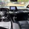 TOYOTA C-HR ANNÉE 2020 thumb 3