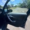 Peugeot 2008 thumb 6