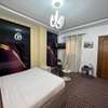 Belle et spacieuse chambre au Point E thumb 8