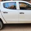 Mitsubishi L200 2021 thumb 1