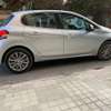 Peugeot 208 thumb 7