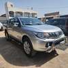 Mitsubishi L200 thumb 5