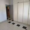 APPARTEMENT F4 A LOUER A NGOR EN FACE DU STADE thumb 2