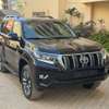 Toyota Land cruiser prado thumb 6