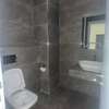 F4 moderne Route king Fahd Almadies thumb 8