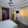 Belle et spacieuse chambre au Point E thumb 1
