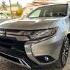 Mitsubishi Outlander thumb 0