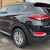 Hyundai Tucson thumb 2
