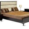 Lits et tables de chevet thumb 1