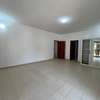 APPARTEMENT F5 À LOUER – NGOR ALMADIES. thumb 8