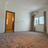 Bel appartement de type F4 thumb 9
