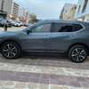 Nissan rogue thumb 3