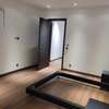 Trois chambres salon à vendre thumb 9