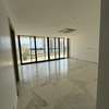 Penthouse de 5 chambres à louer au point e thumb 13