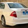 Ford Fusion thumb 4