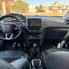 Peugeot 2008 2017 thumb 5
