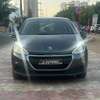 Peugeot 208 thumb 1