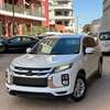 Mitsubishi rvr 2020 thumb 14