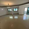 APPARTEMENT F3 A LOUER NGOR ALMADIES thumb 4