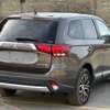 Mitsubishi Outlander 7 places 2016 thumb 8