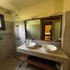 Villa duplex a loue almadie thumb 12