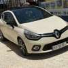 Clio 4 thumb 4