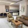 Chic appartement meublé thumb 10