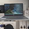 HP laptop 15 ) dual core ) 4g de ram ) 128 thumb 0