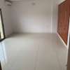 Très bel Appartement F4 à louer thumb 6
