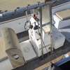 Bateau robuste avec console et échelle thumb 1