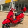 Vespa 125 gts thumb 8