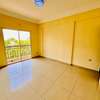 Appartement F3 à Vendre à DIAMNIADIO au sein de la Cité SDC thumb 10