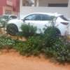 Mazda CX-5 SUV blanc spacieux et fiable thumb 4