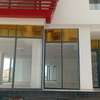 Location show room 1600m2 - vdn liberté 6 extension thumb 0